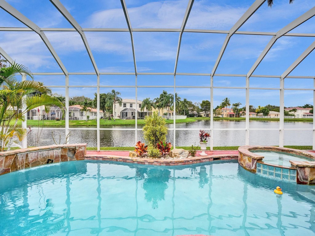 4421 NW 42nd Terrace