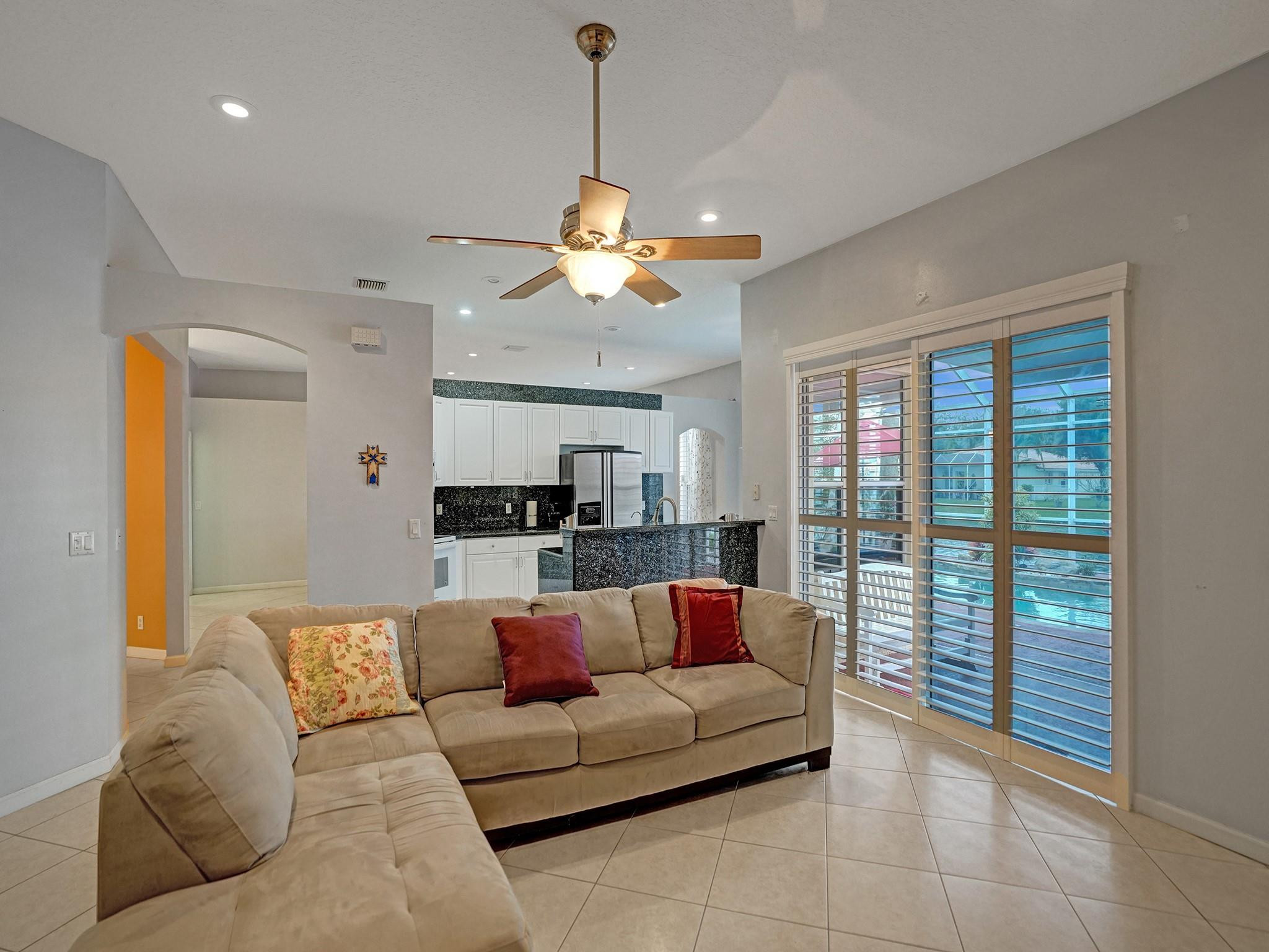 4421 NW 42nd Terrace