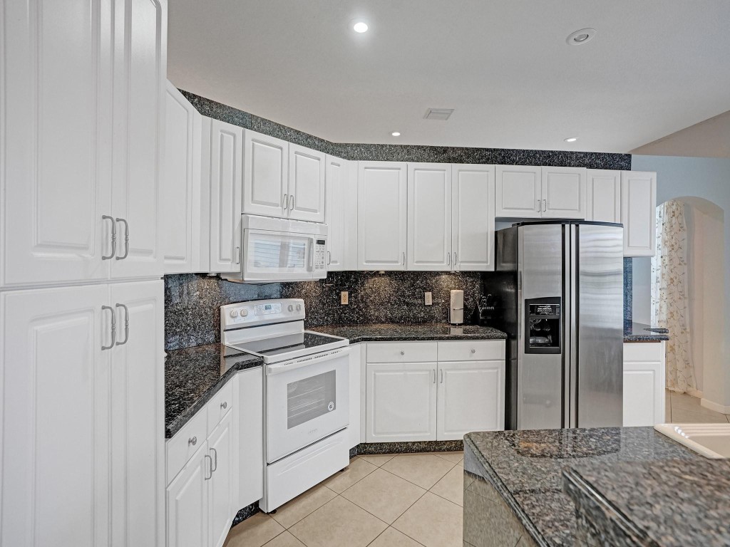 4421 NW 42nd Terrace