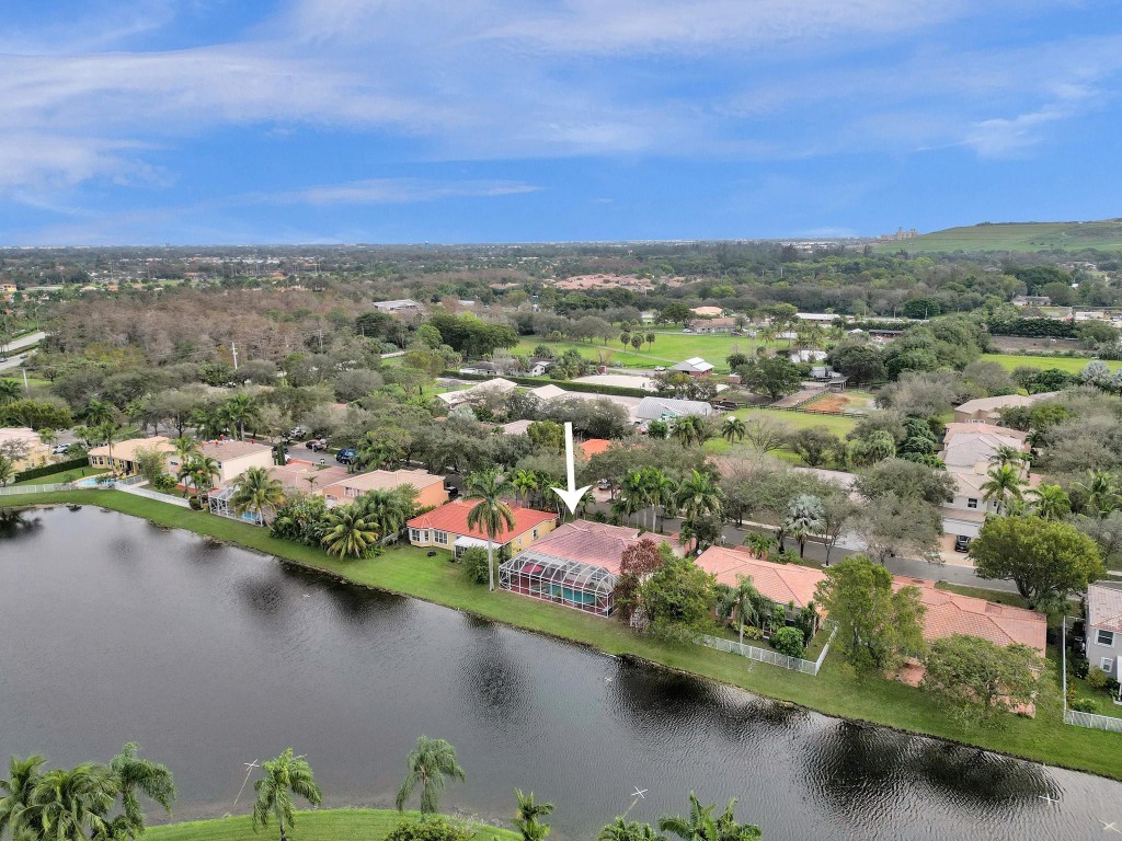 4421 NW 42nd Terrace