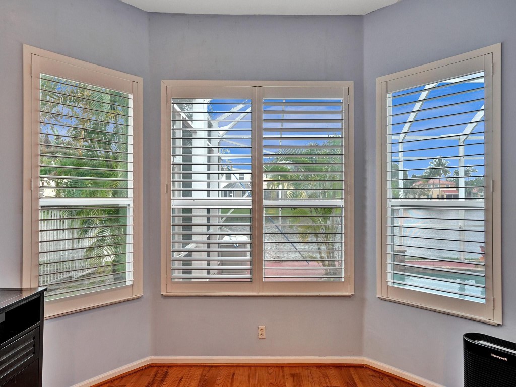 4421 NW 42nd Terrace