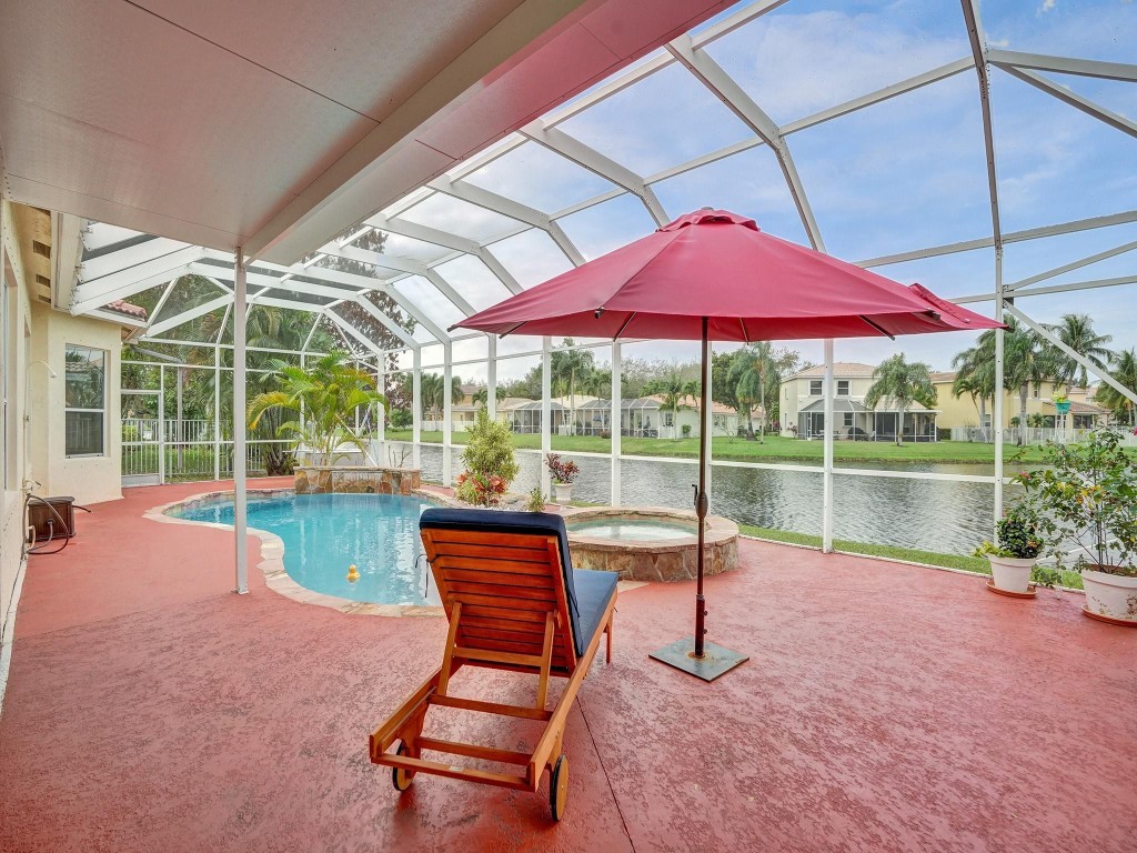 4421 NW 42nd Terrace