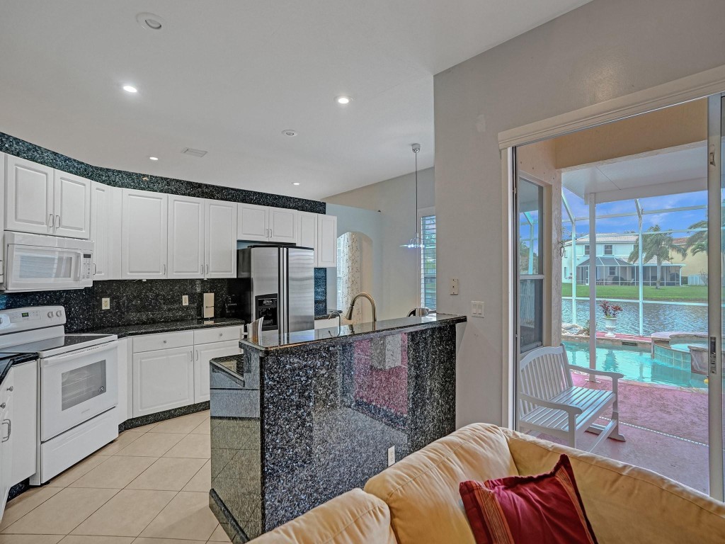 4421 NW 42nd Terrace