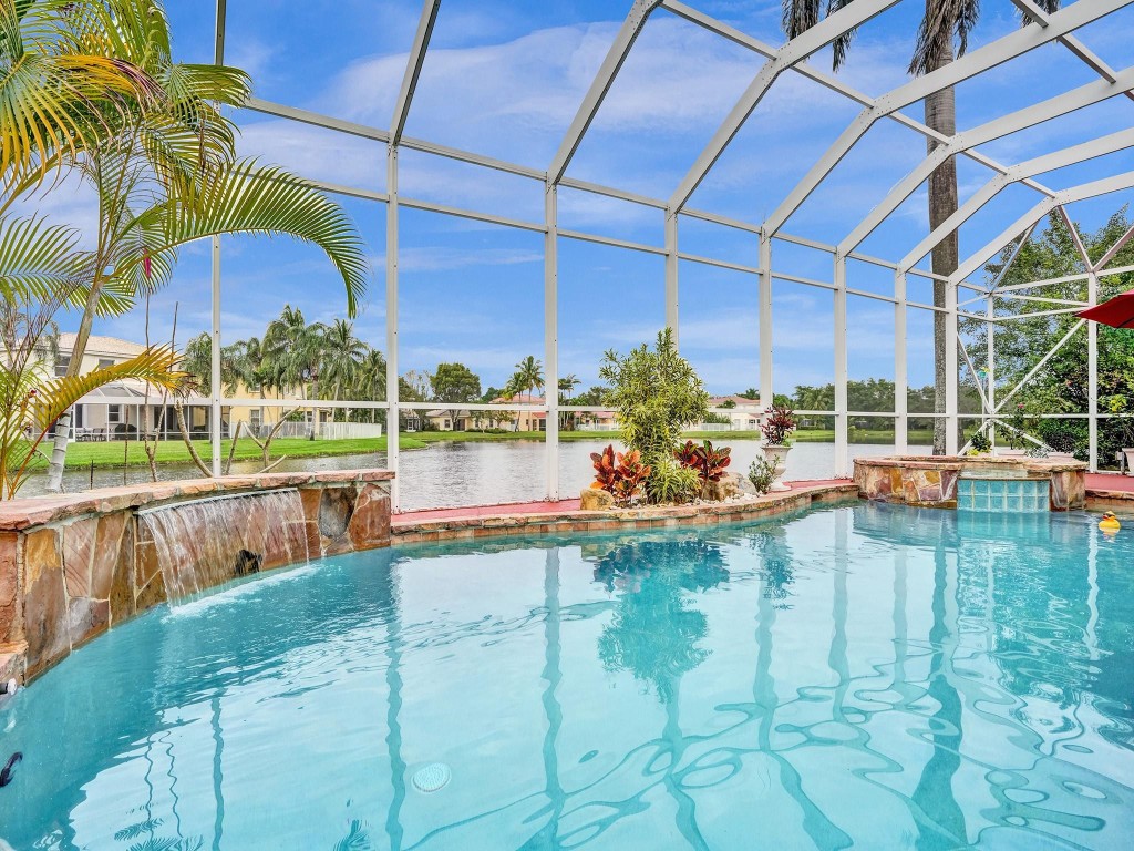 4421 NW 42nd Terrace