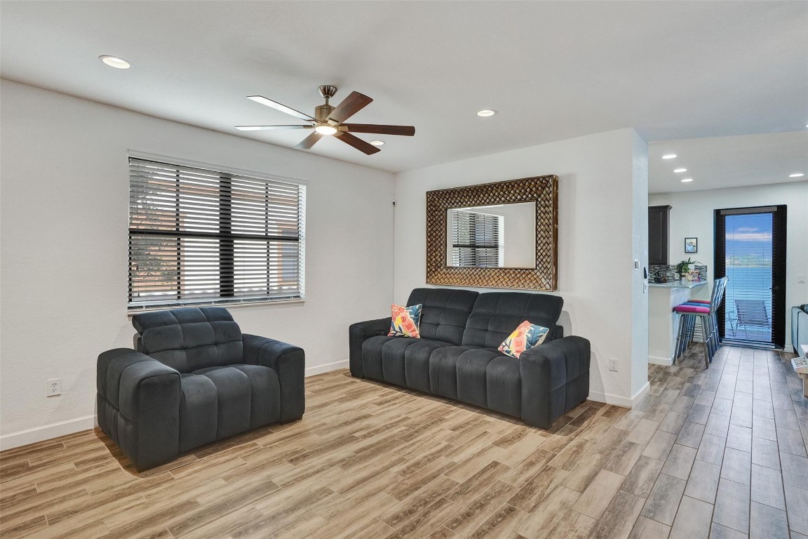 9579 TOWN PARC CIRCLE N 9579