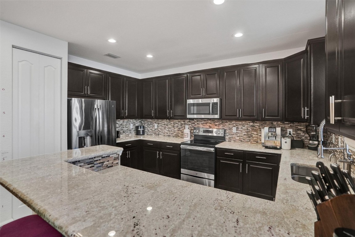 9579 TOWN PARC CIRCLE N 9579