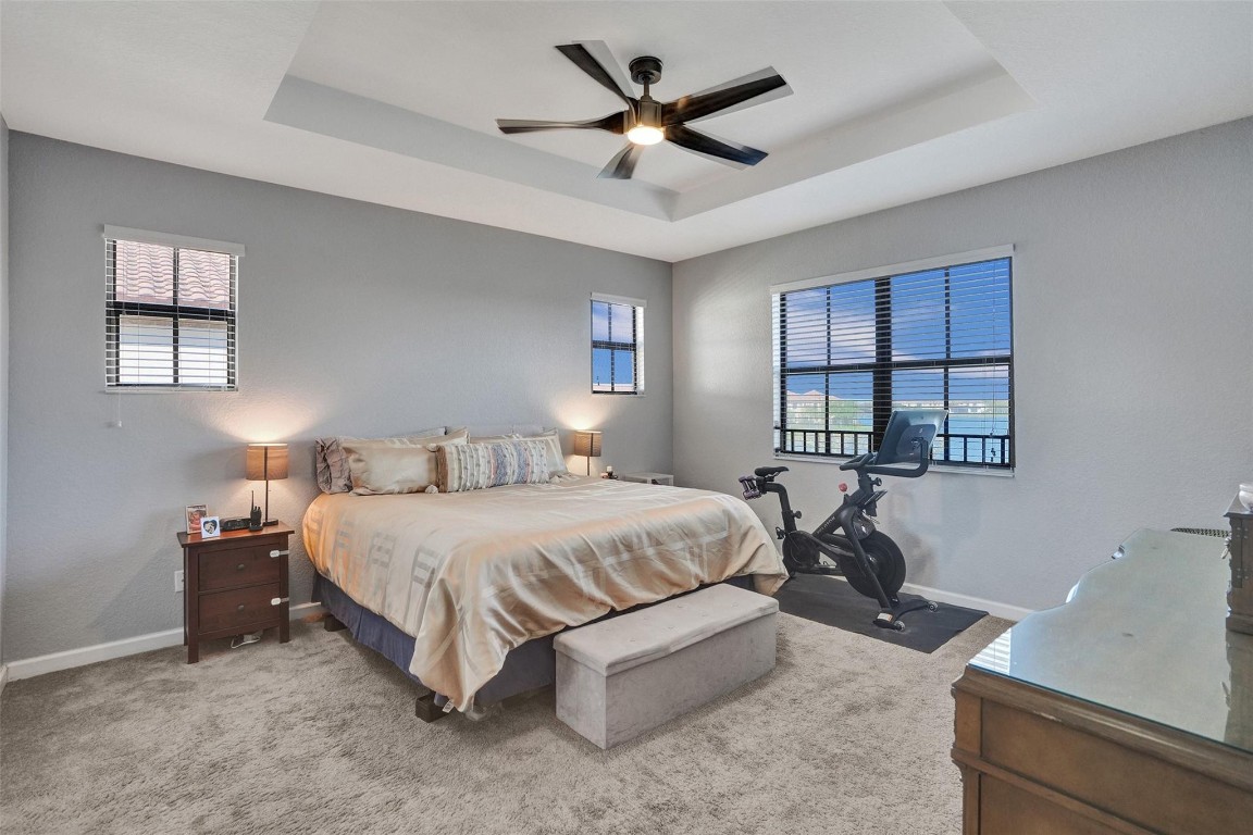 9579 TOWN PARC CIRCLE N 9579