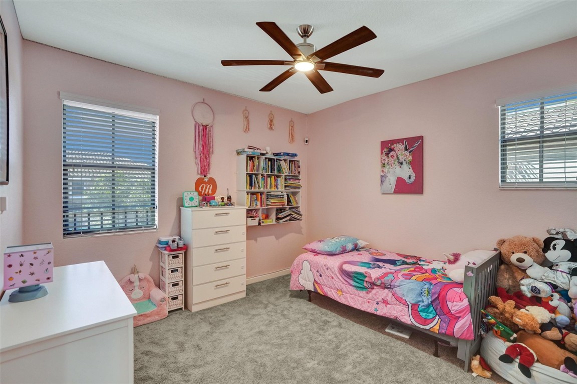 9579 TOWN PARC CIRCLE N 9579