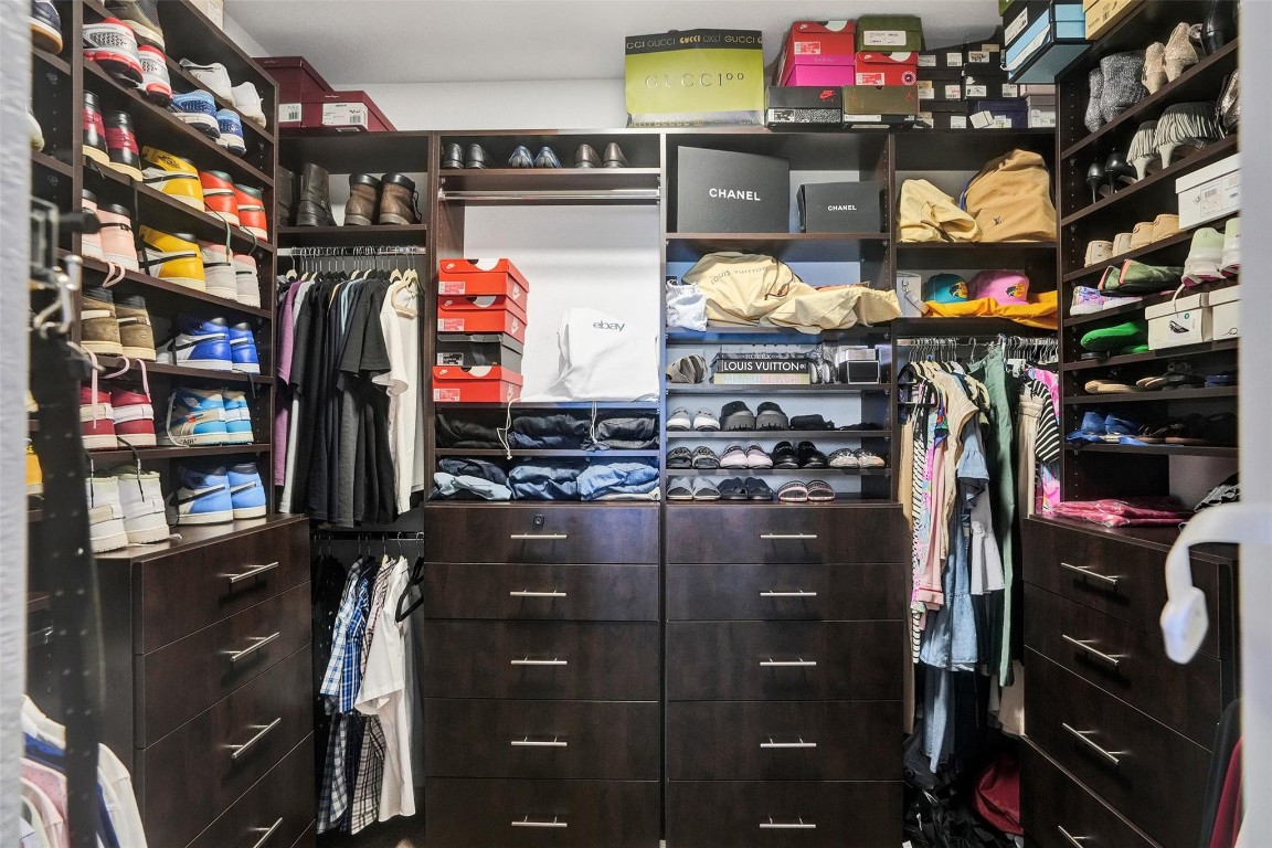 9579 TOWN PARC CIRCLE N 9579