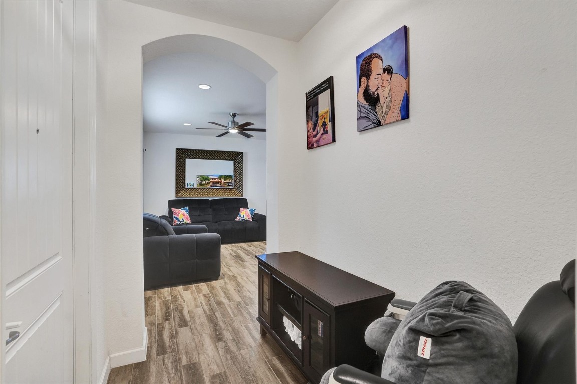 9579 TOWN PARC CIRCLE N 9579