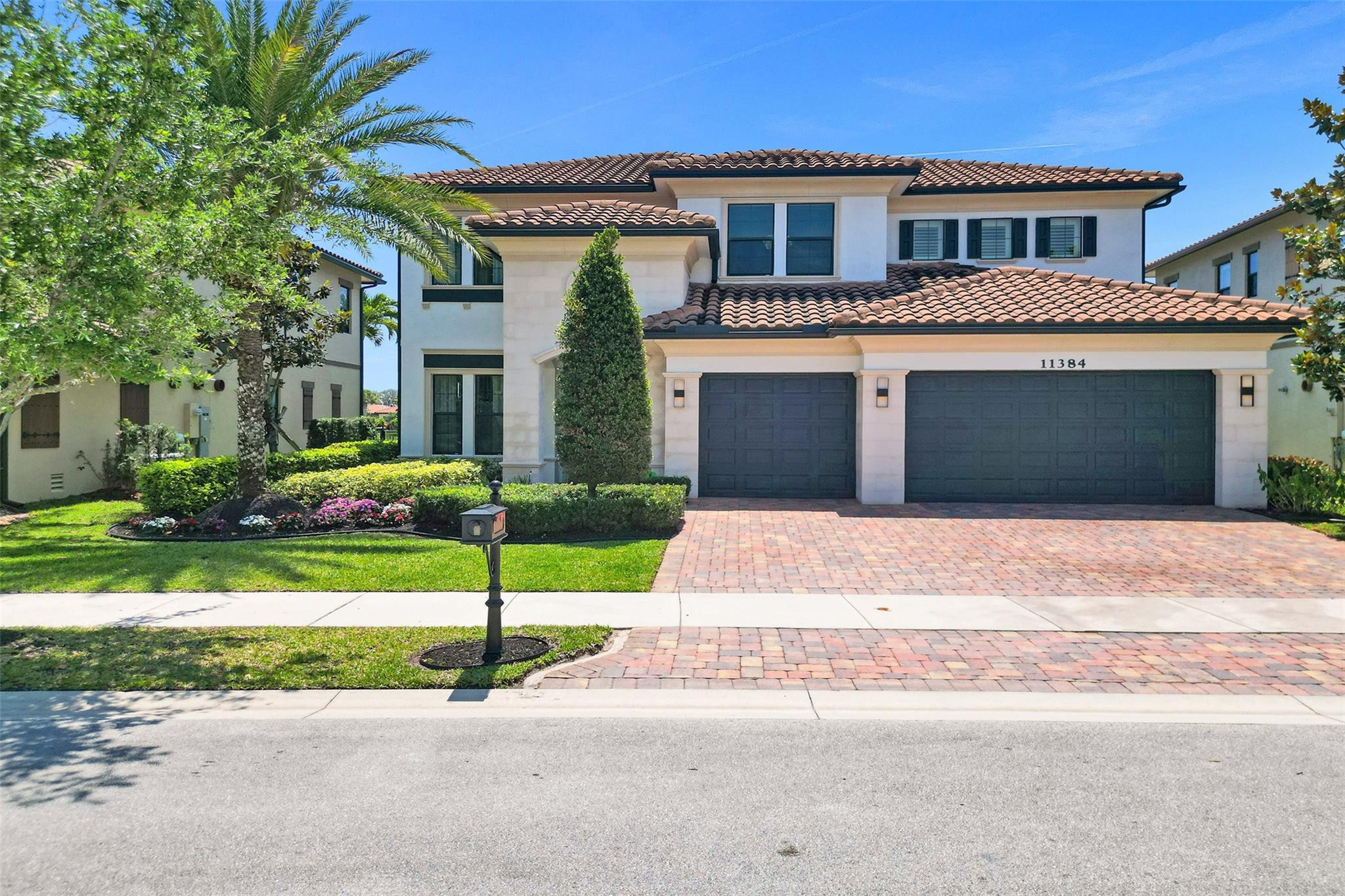 11384 NW 81 Place