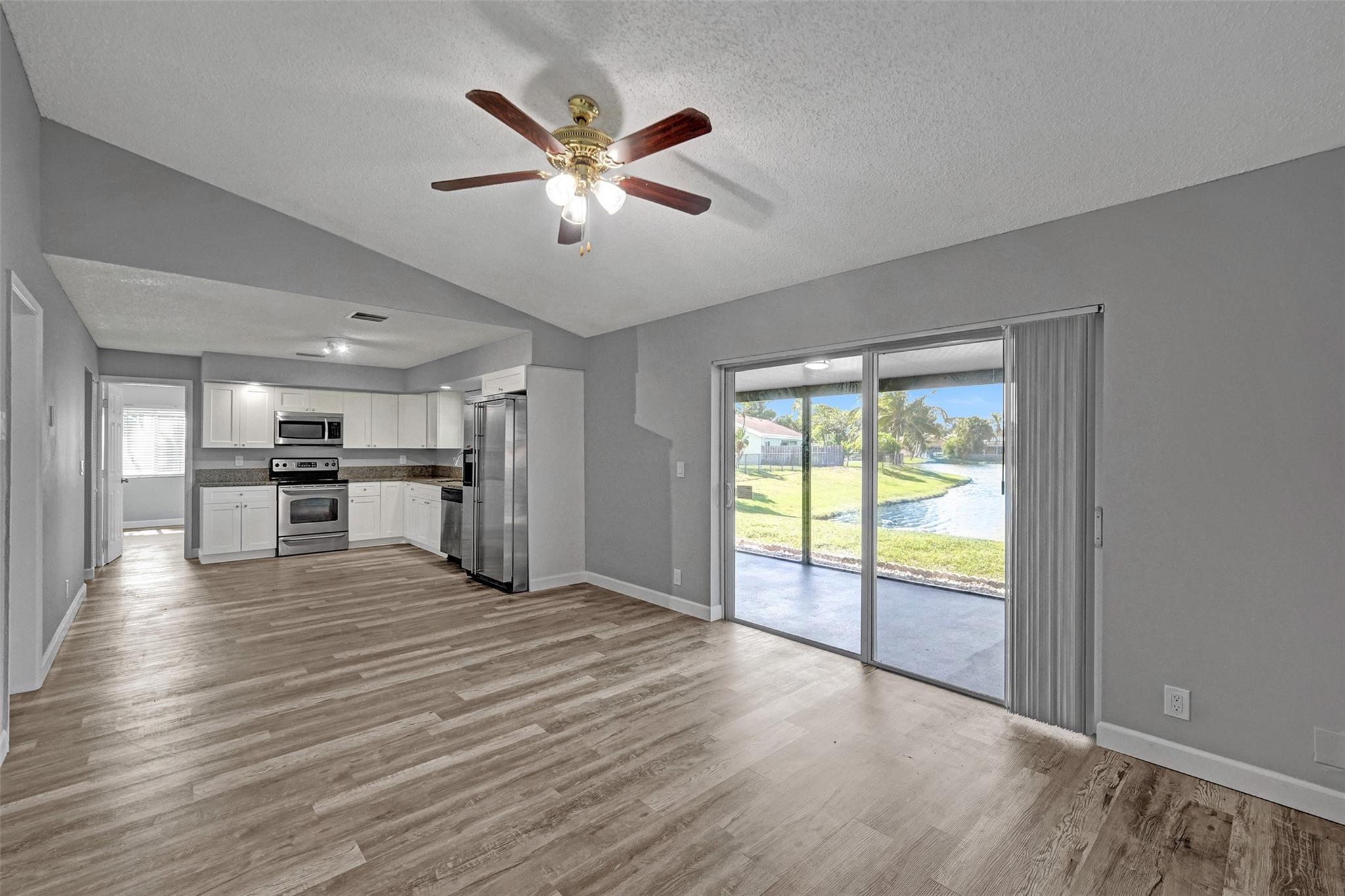 9873 Ridgecreek Road