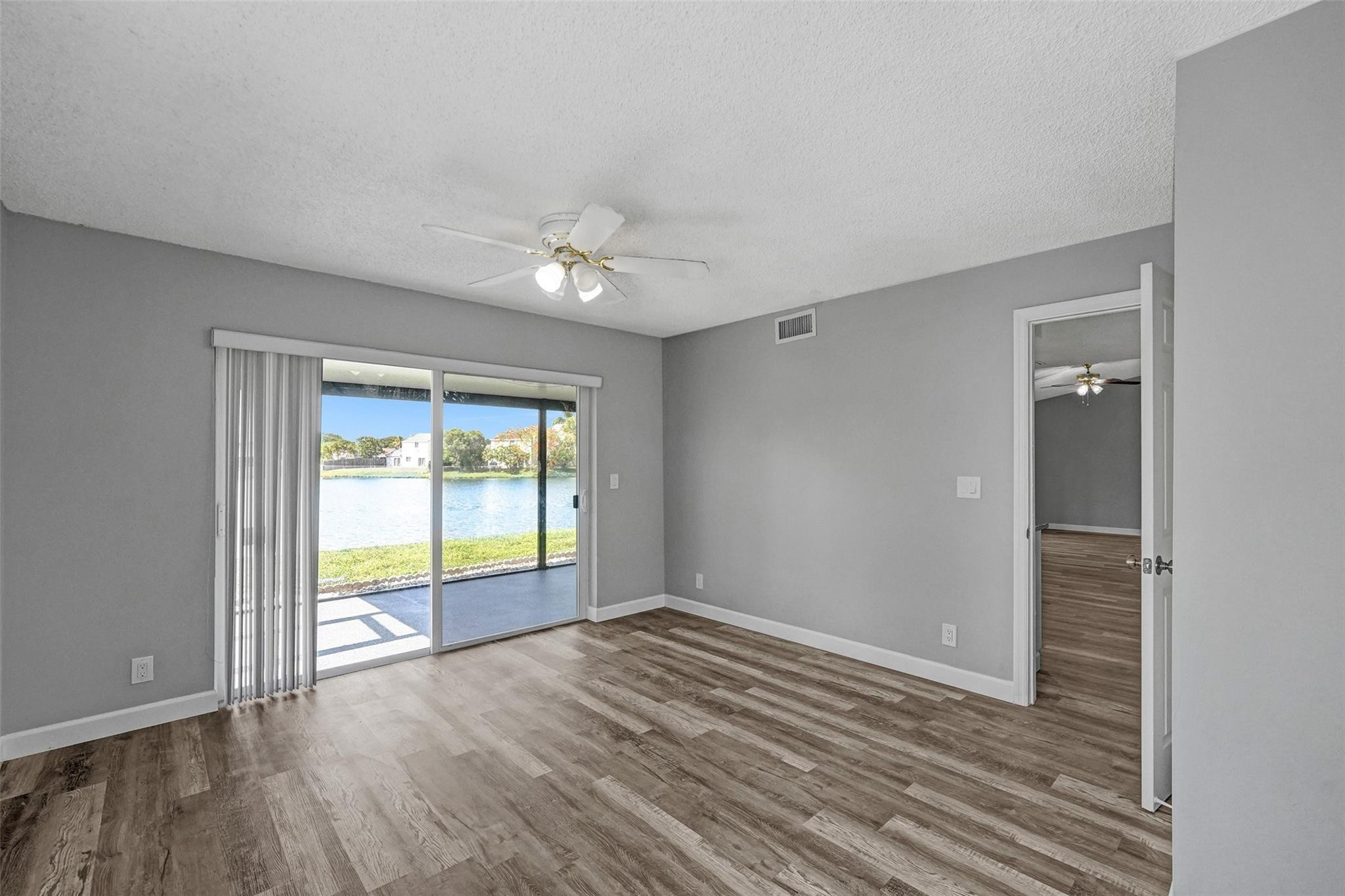 9873 Ridgecreek Road