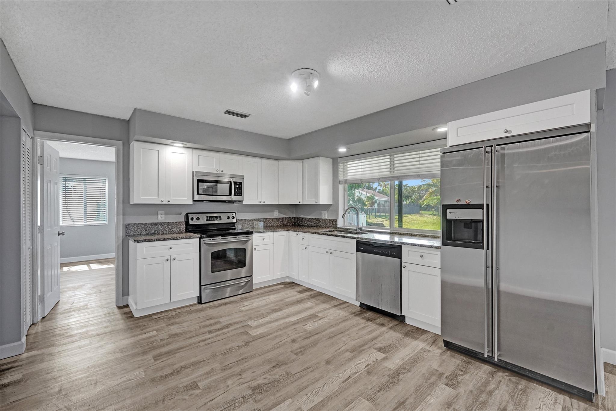 9873 Ridgecreek Road