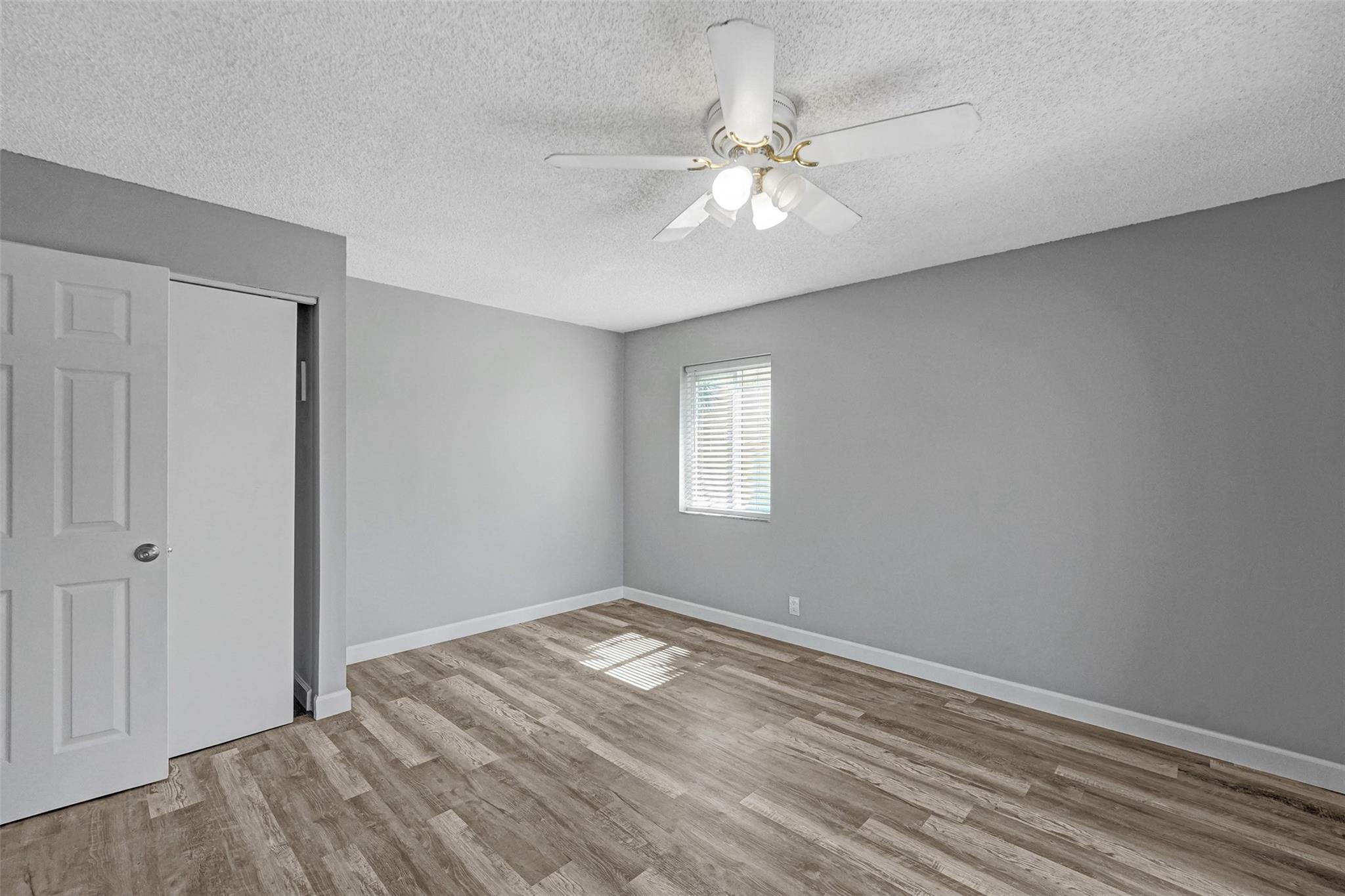 9873 Ridgecreek Road