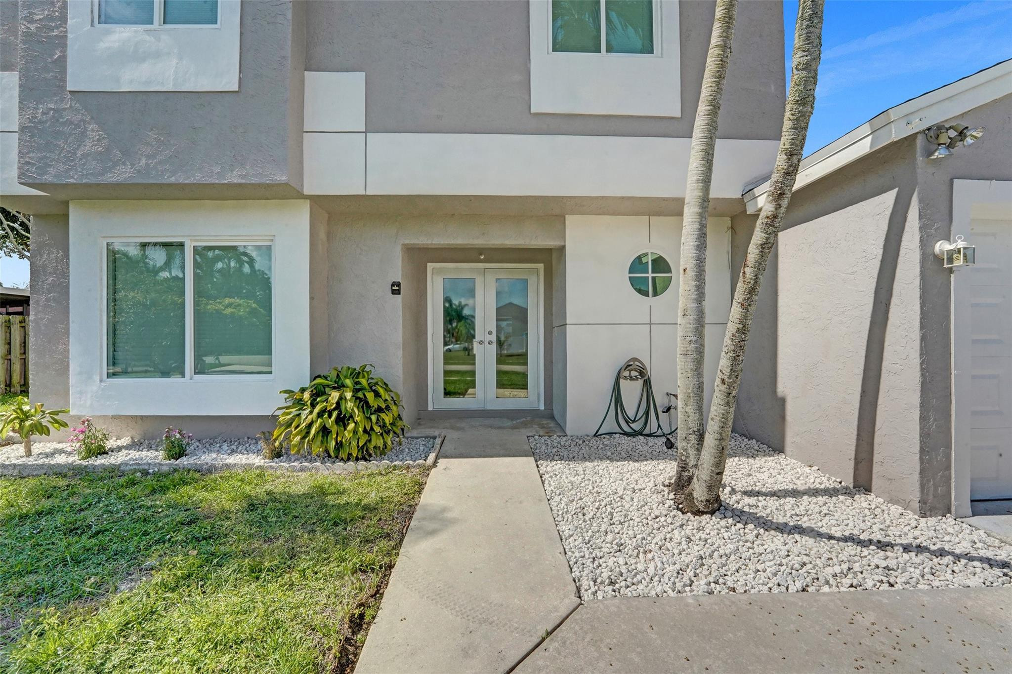 9873 Ridgecreek Road