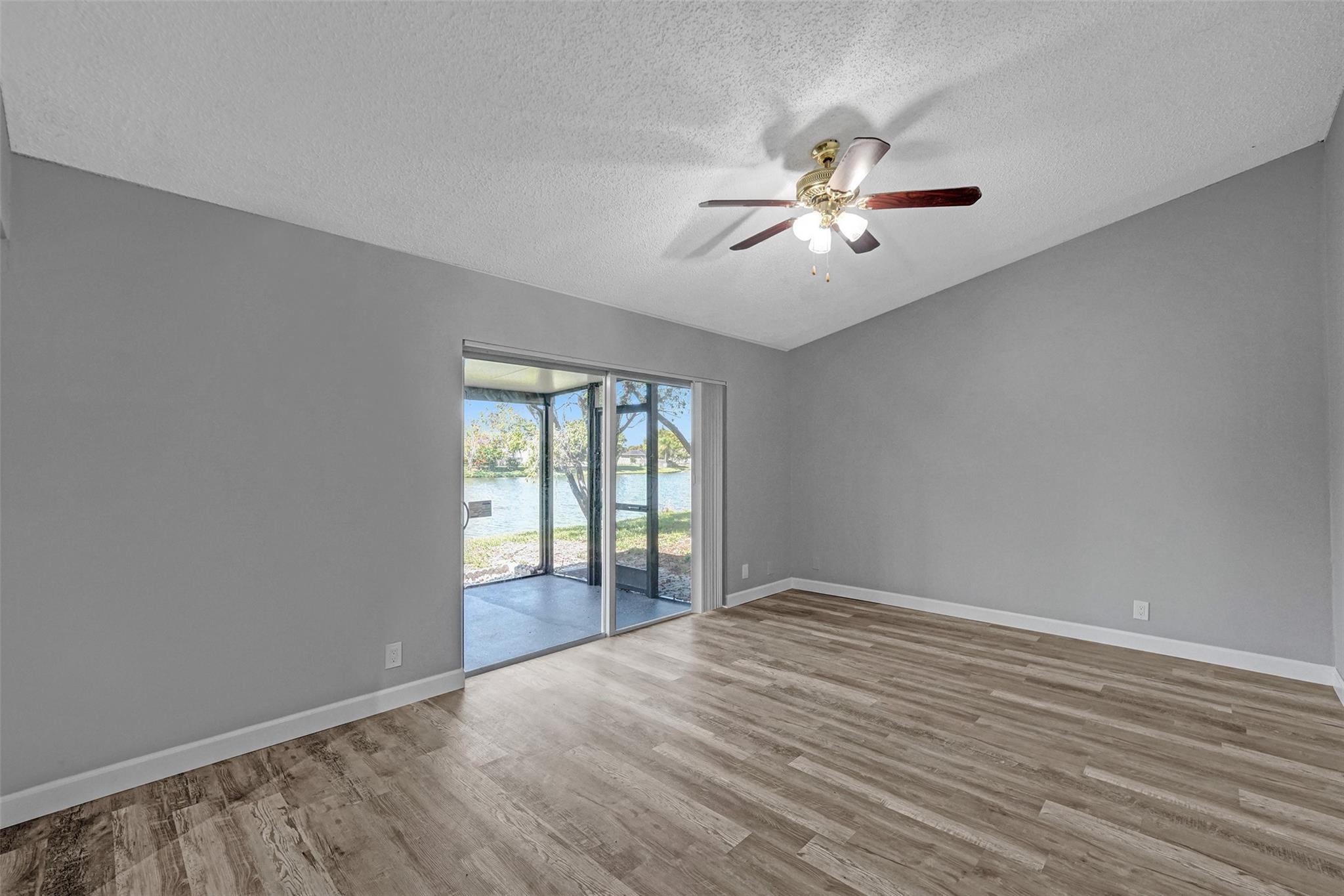 9873 Ridgecreek Road