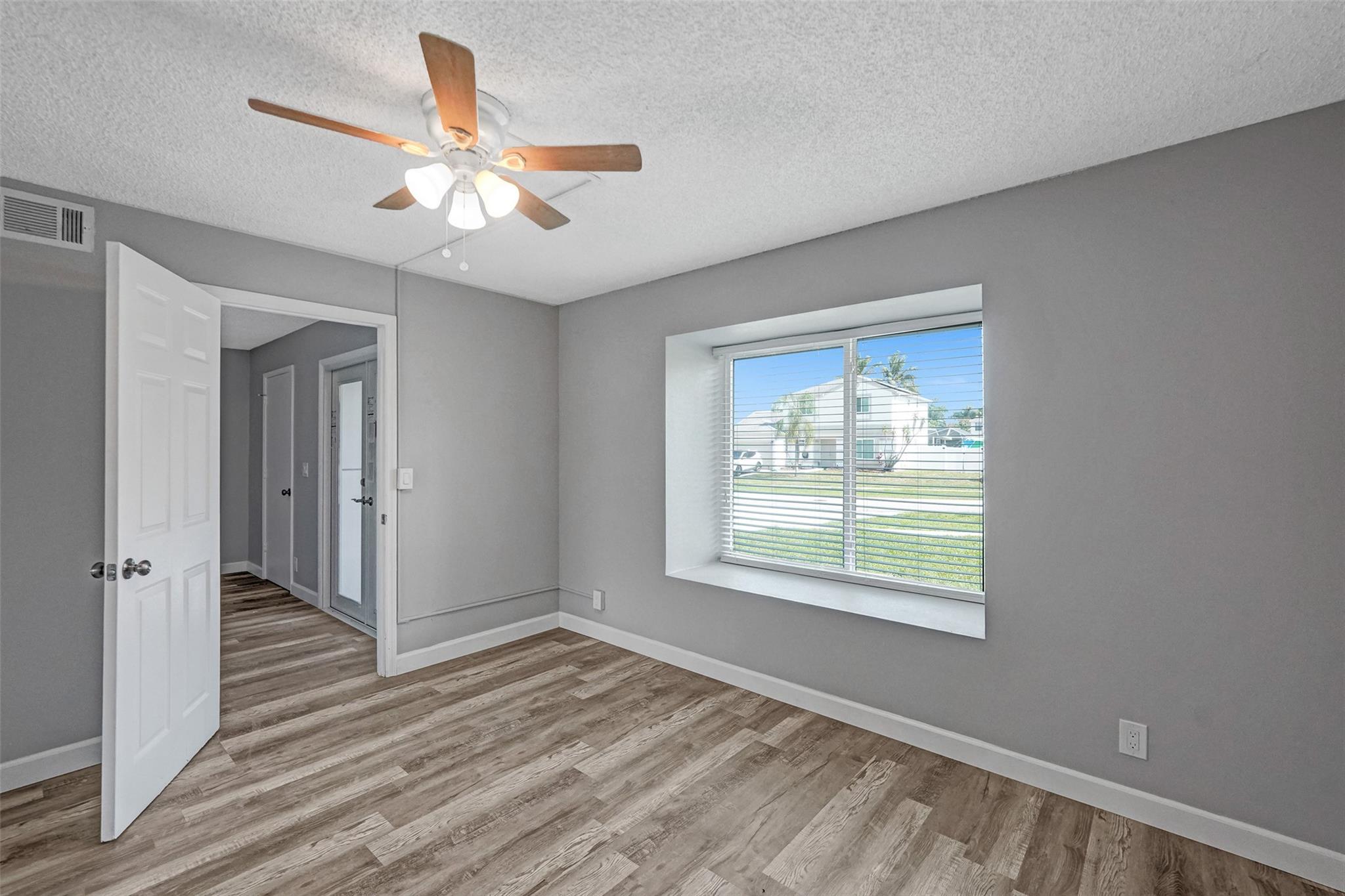 9873 Ridgecreek Road