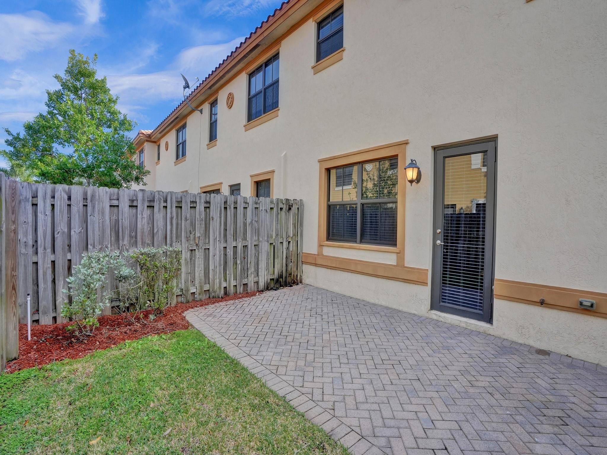 9637 WATERCREST ISLE