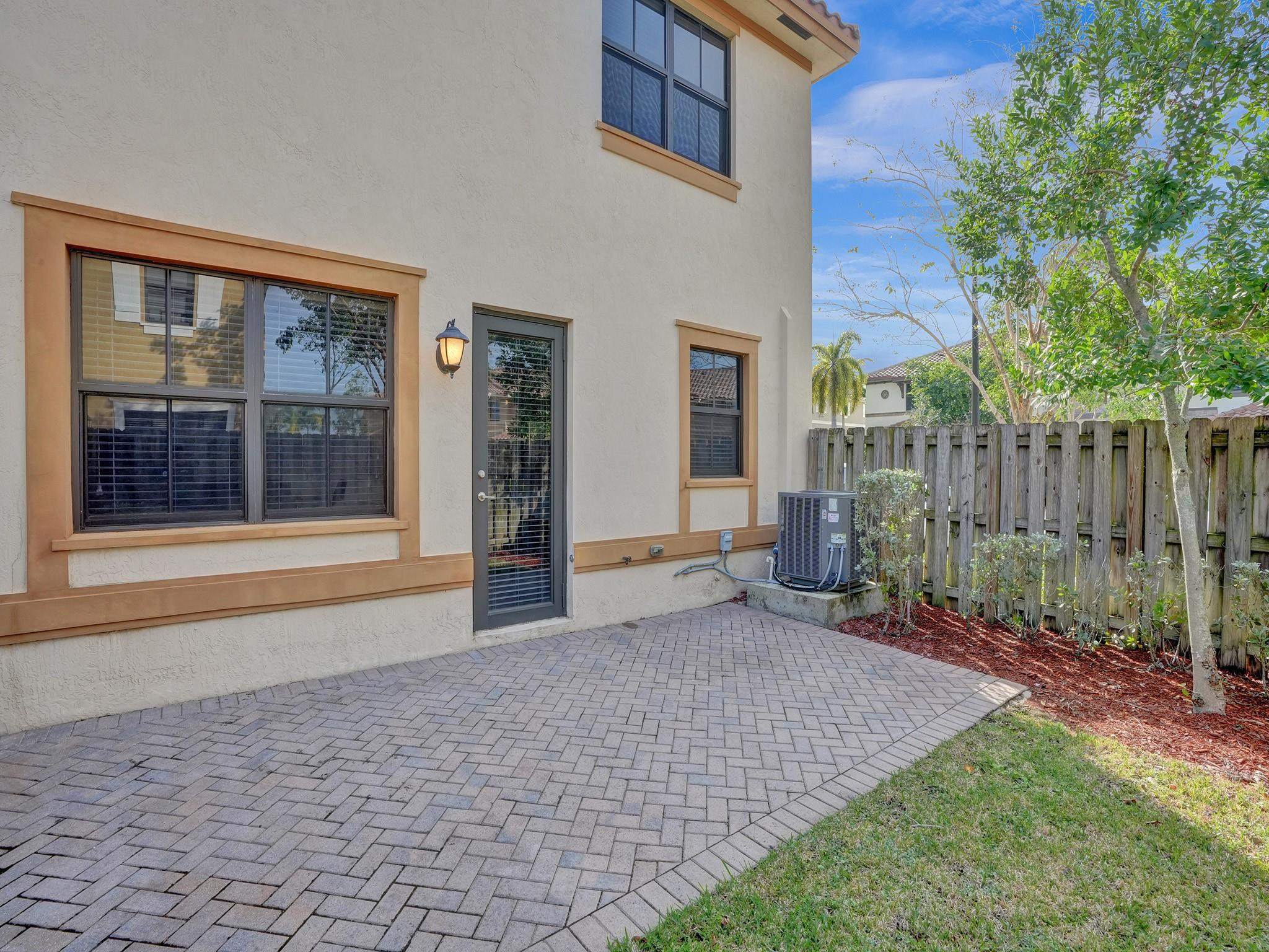 9637 WATERCREST ISLE