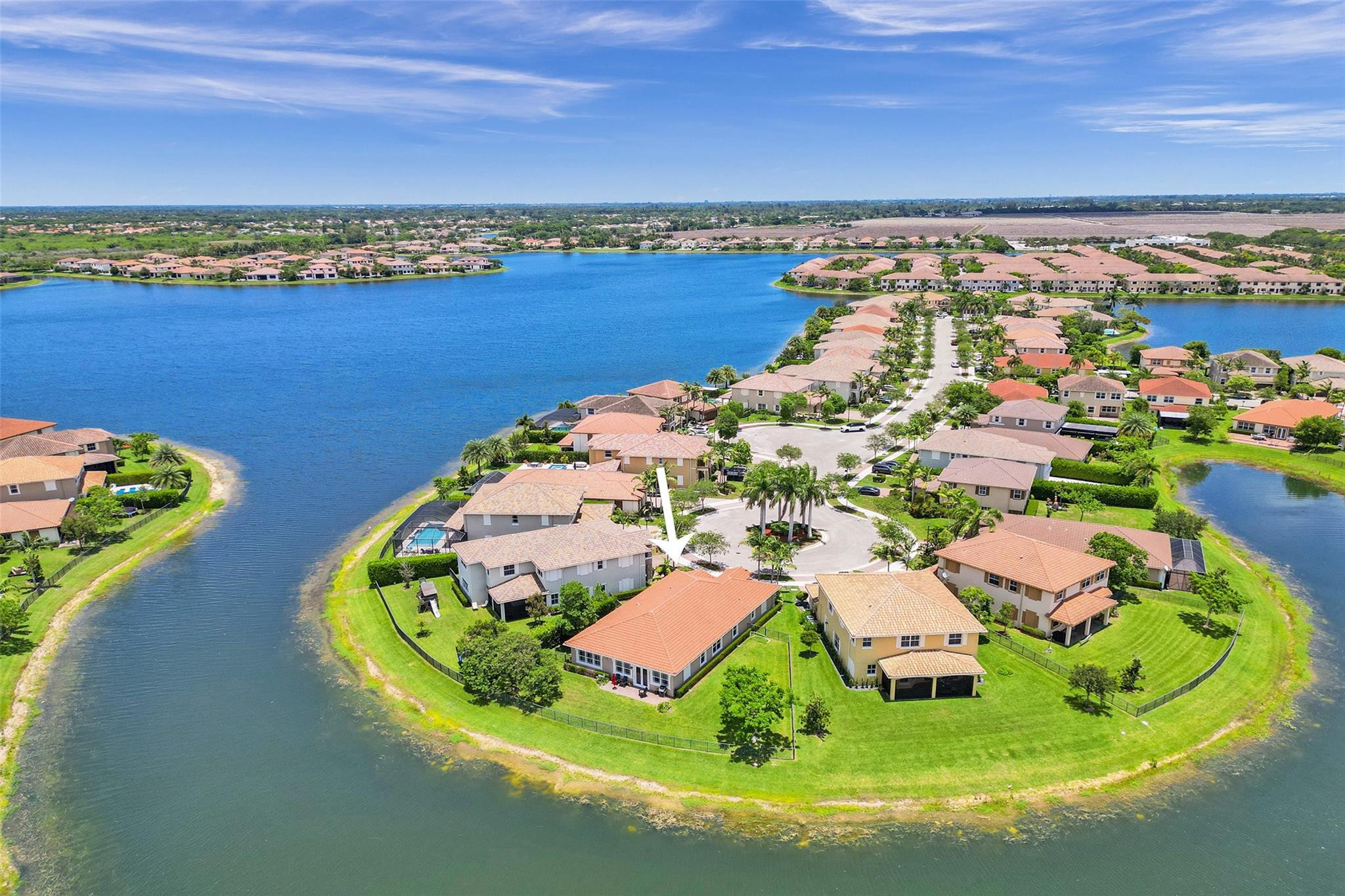 9880 Blue Isle Bay