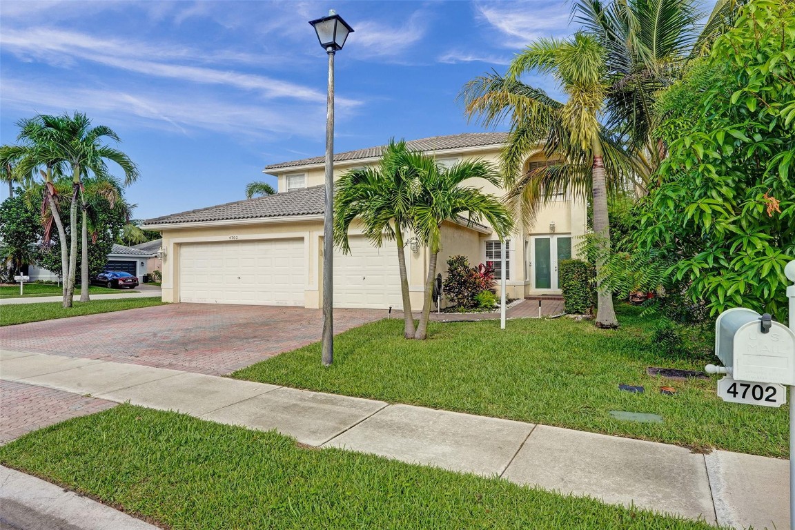 4702 NW 120th Way