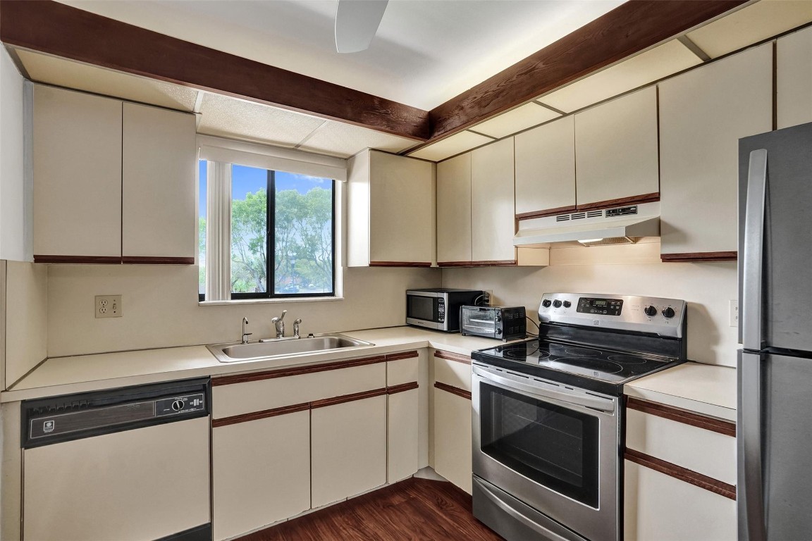 7432 Ashmont Circle 208