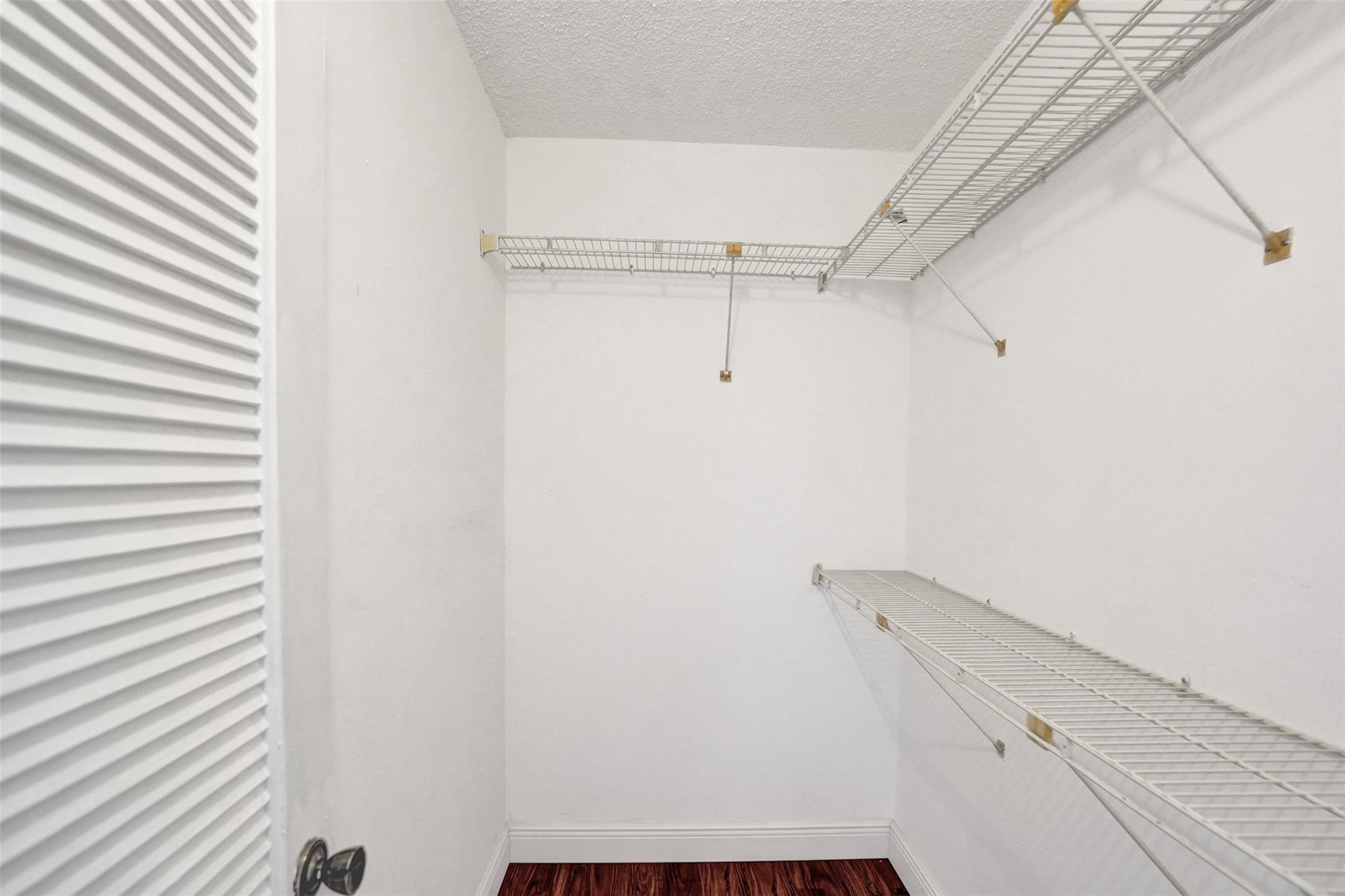 7432 Ashmont Circle 208