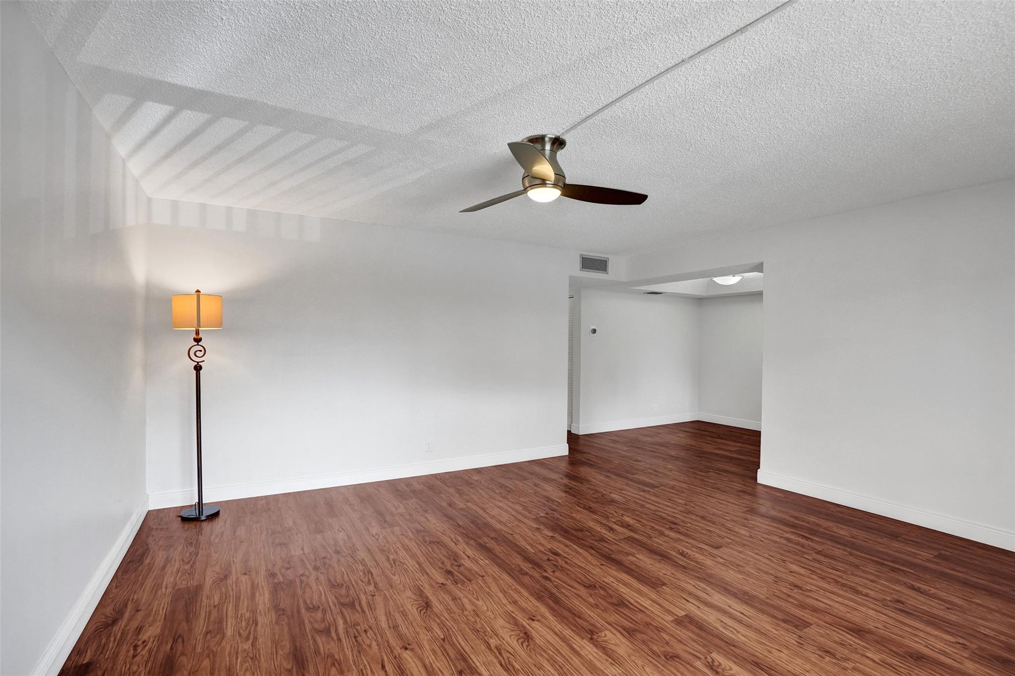 7432 Ashmont Circle 208