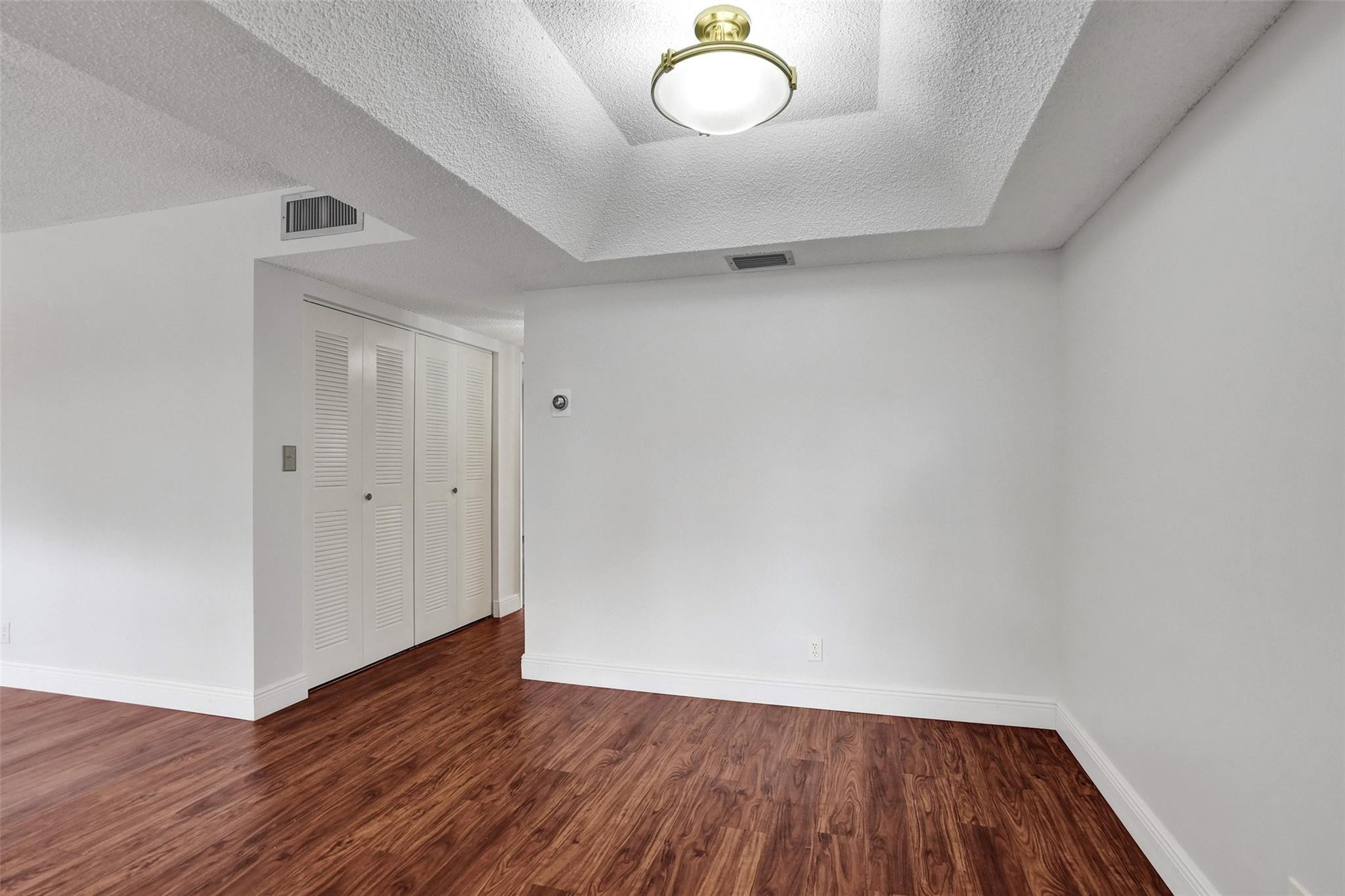 7432 Ashmont Circle 208