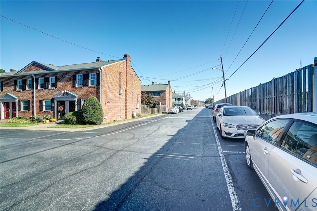 701 N Hamilton St Unit#L
