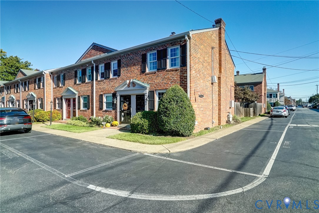 701 N Hamilton St Unit#L