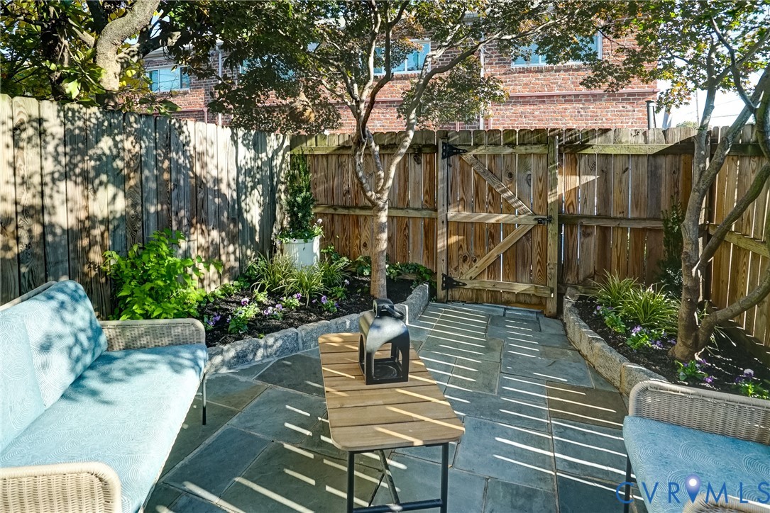 701 N Hamilton St Unit#L