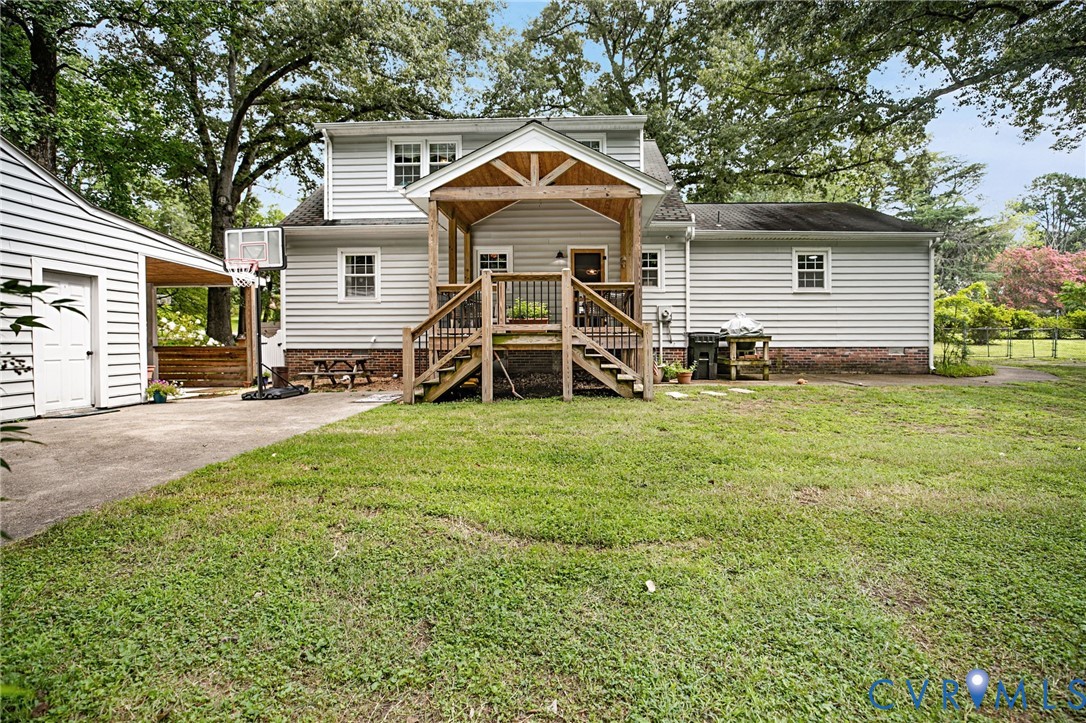 282 Garnett Hill Dr