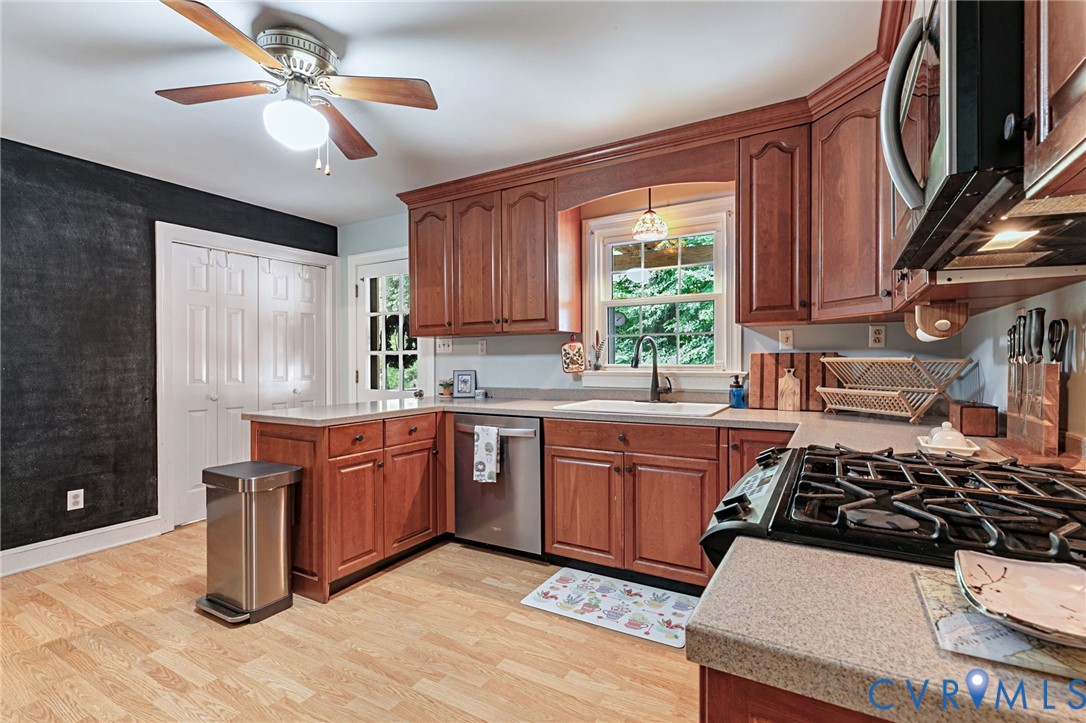282 Garnett Hill Dr