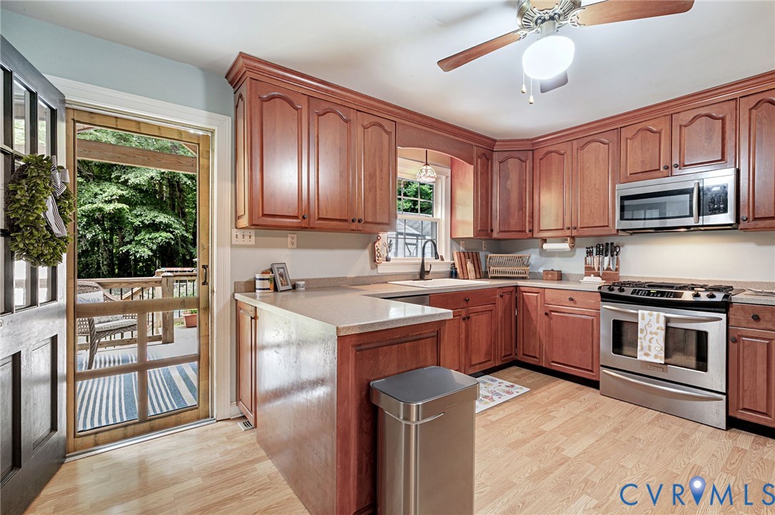 282 Garnett Hill Dr