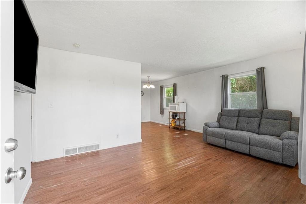 9021 E 79th Street