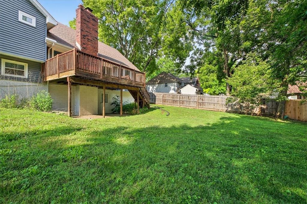 10001 NW 71st Terrace