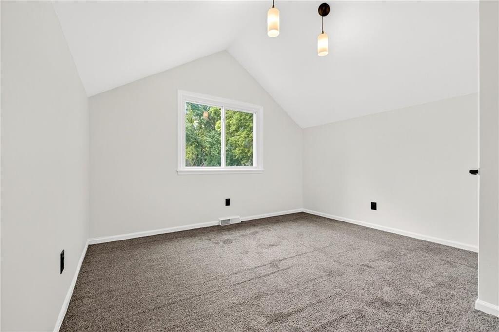 10001 NW 71st Terrace