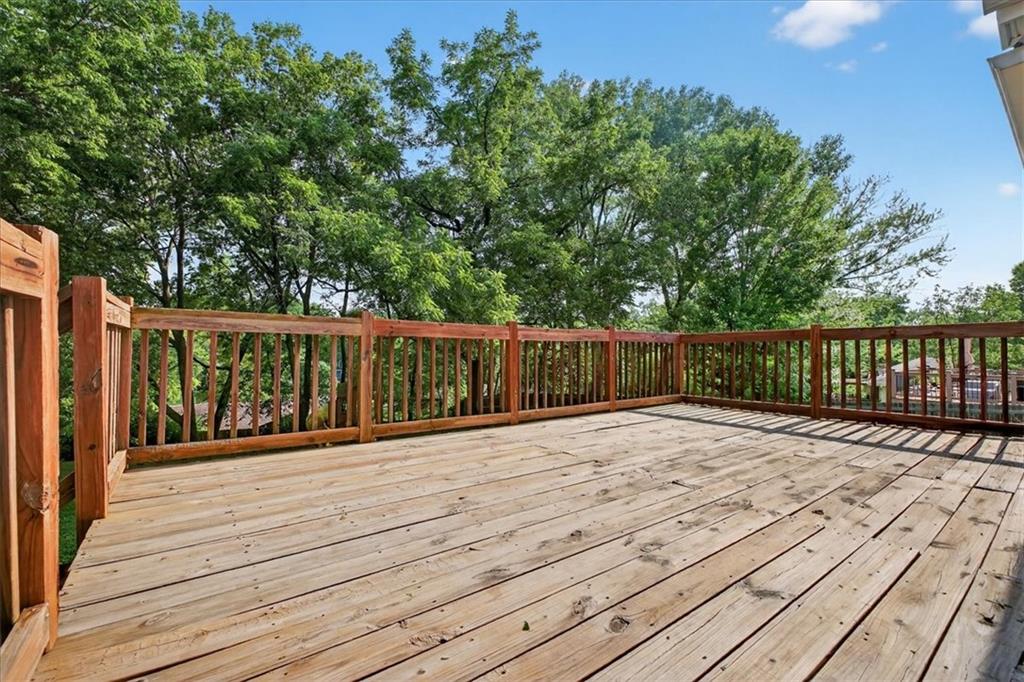 10001 NW 71st Terrace