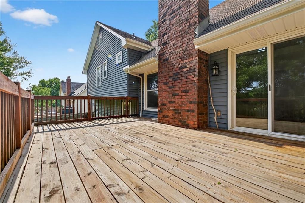 10001 NW 71st Terrace