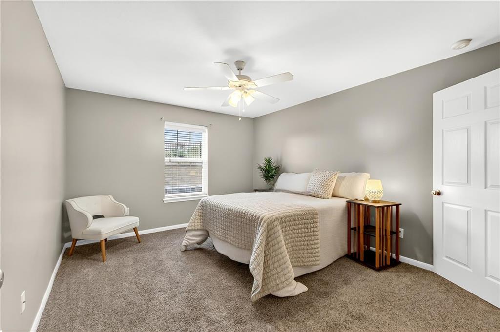 8000 N Drury Avenue Unit: 1A