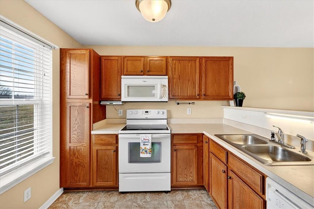 8030 N Drury Avenue Unit: 1A