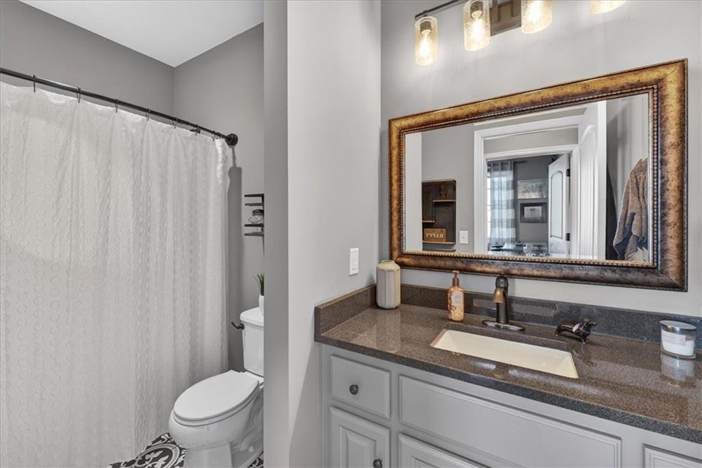 19013 Deer Run Street