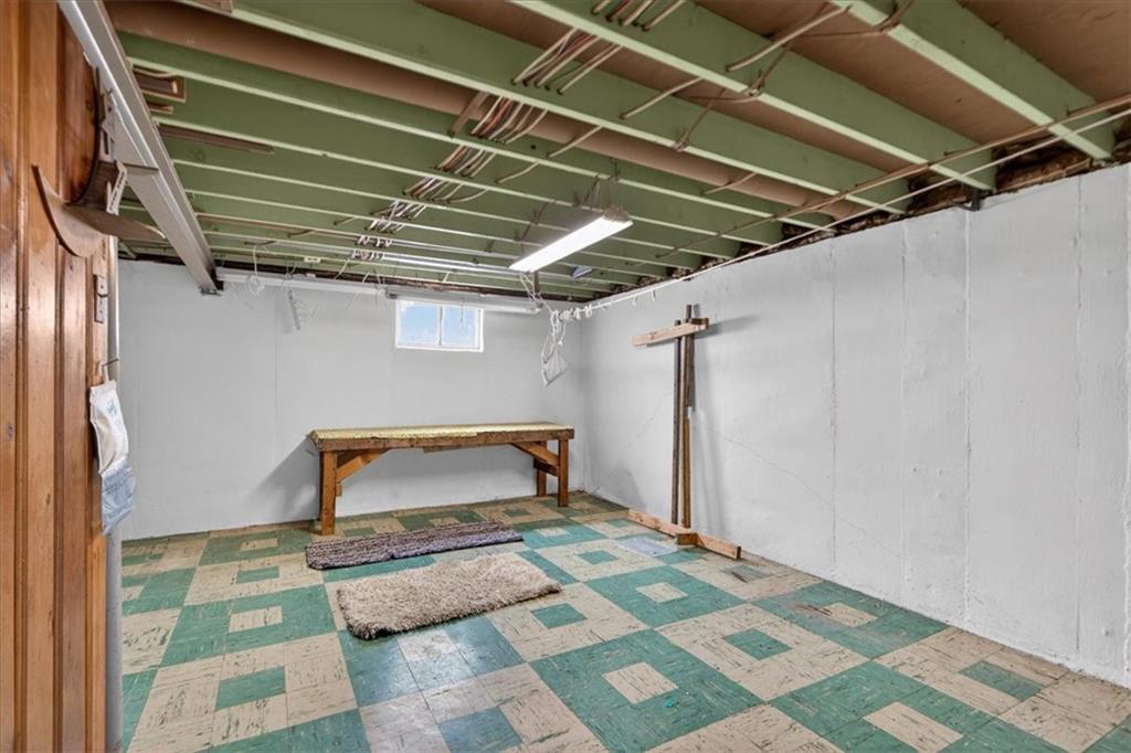 1715 N Dodgion Avenue