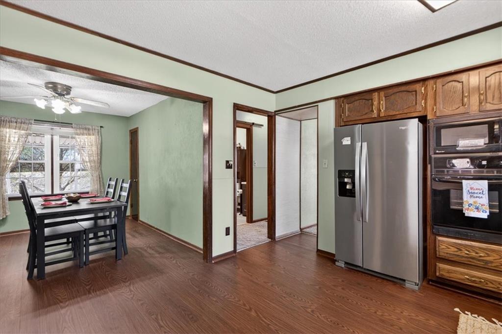 1715 N Dodgion Avenue