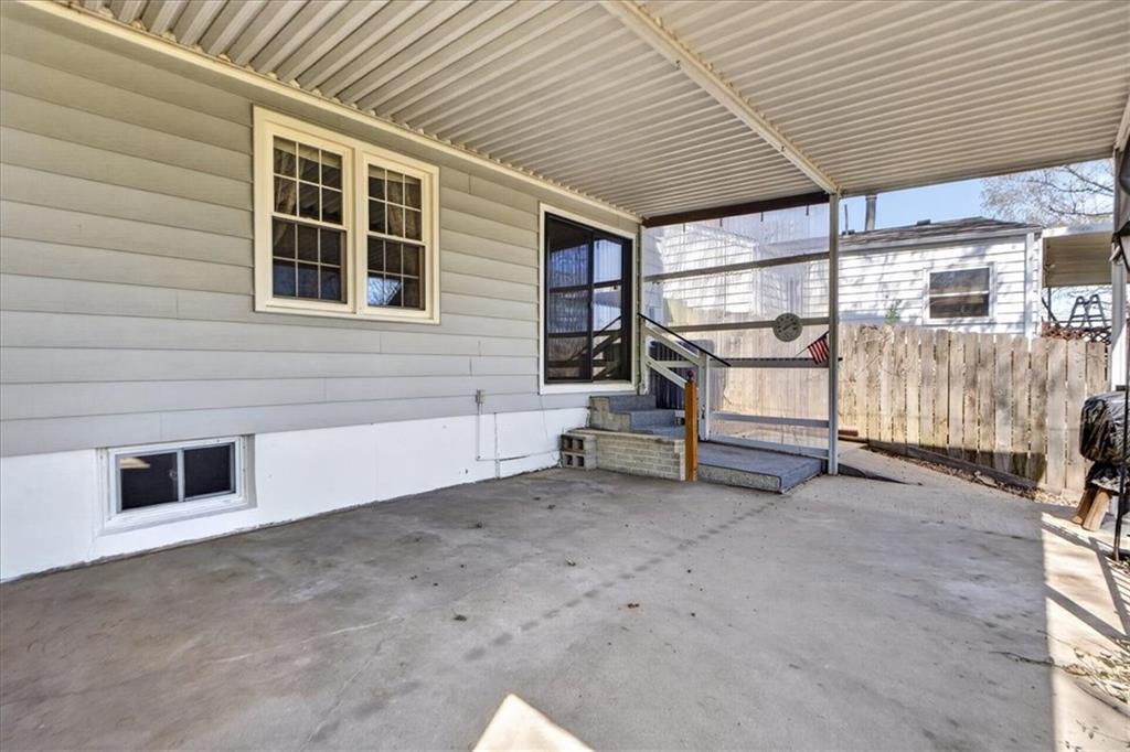 1715 N Dodgion Avenue