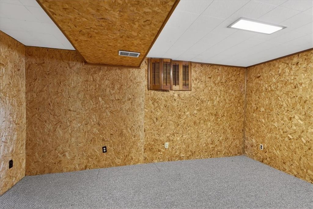 1715 N Dodgion Avenue