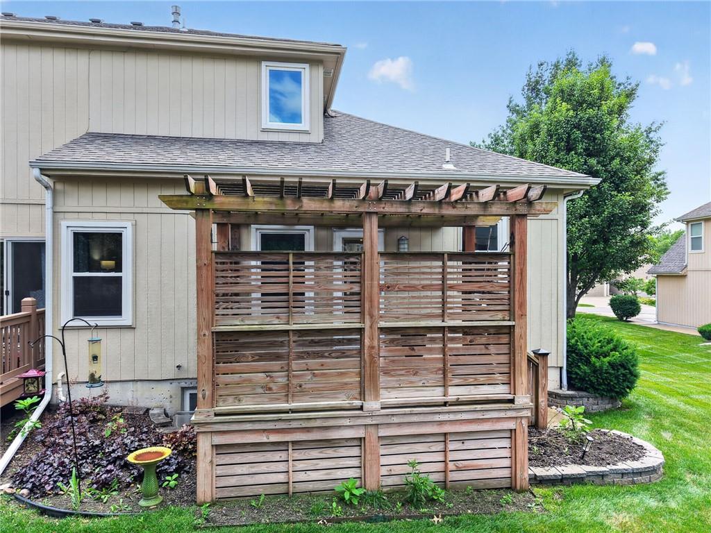22608 W 73rd Street