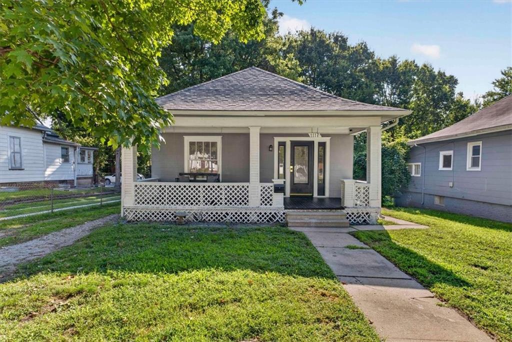 1117 S Noland Road